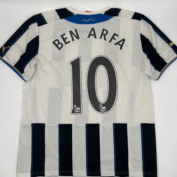 Ben Arfa #10 Newcastle United 2013/2014 Home ORIGINAL Puma Soccer Jersey (L) - Picture 1 of 10